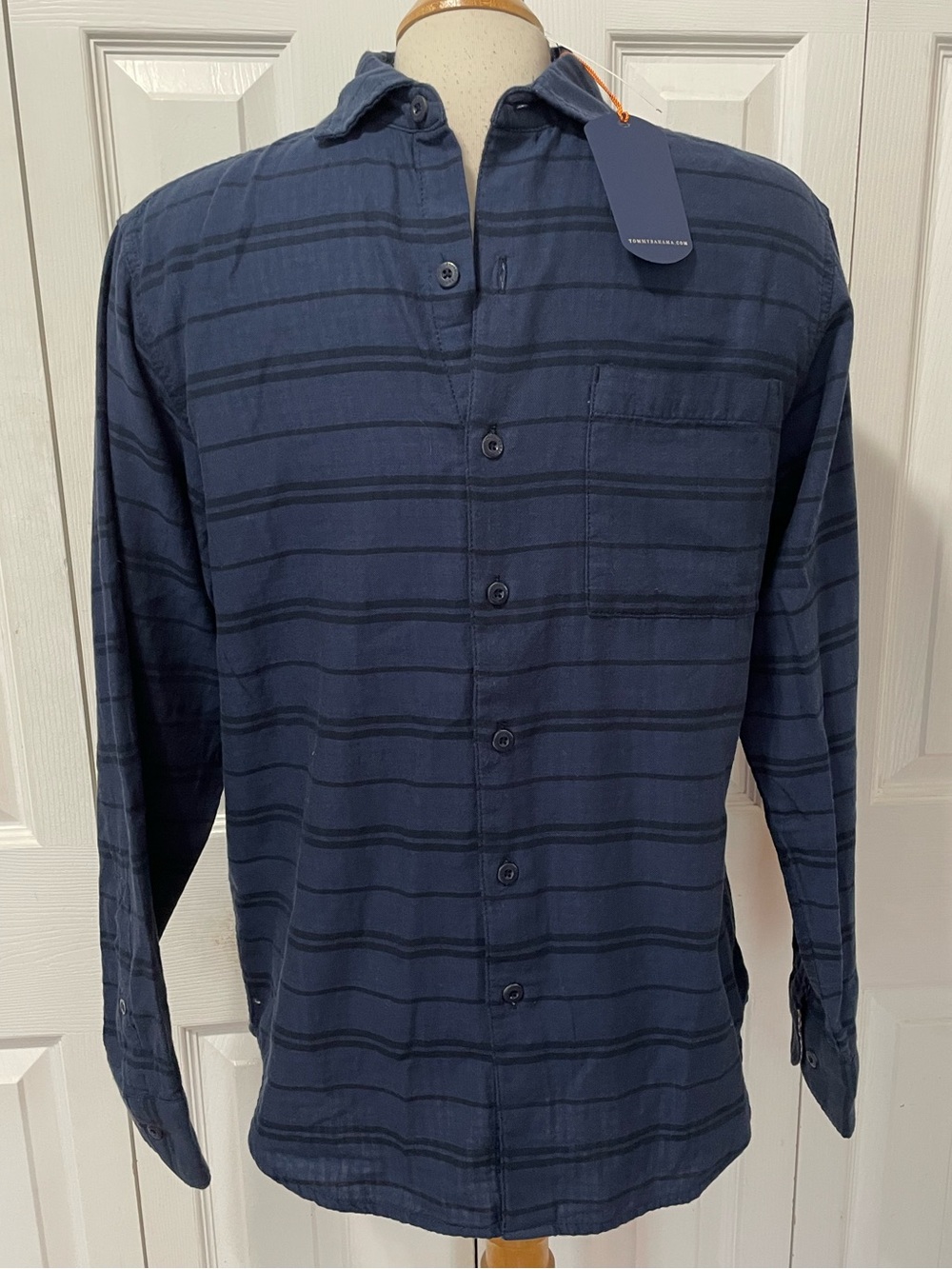 New Tommy Bahama Blue & Black Soft Striped Button-Up Shirt size Small